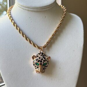 PEARL STATEMEANT BUNDLE  NECKLACE NY5